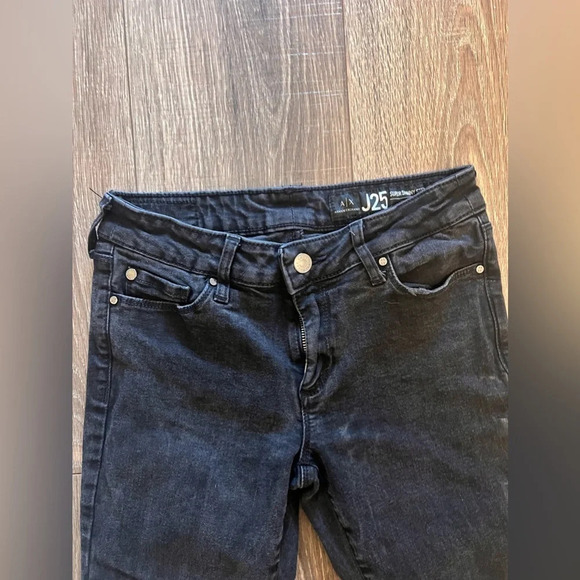 Armani Exchange Women’s J25 Black Super Skinny Steped Hem Size 26 - Picture 2 of 8